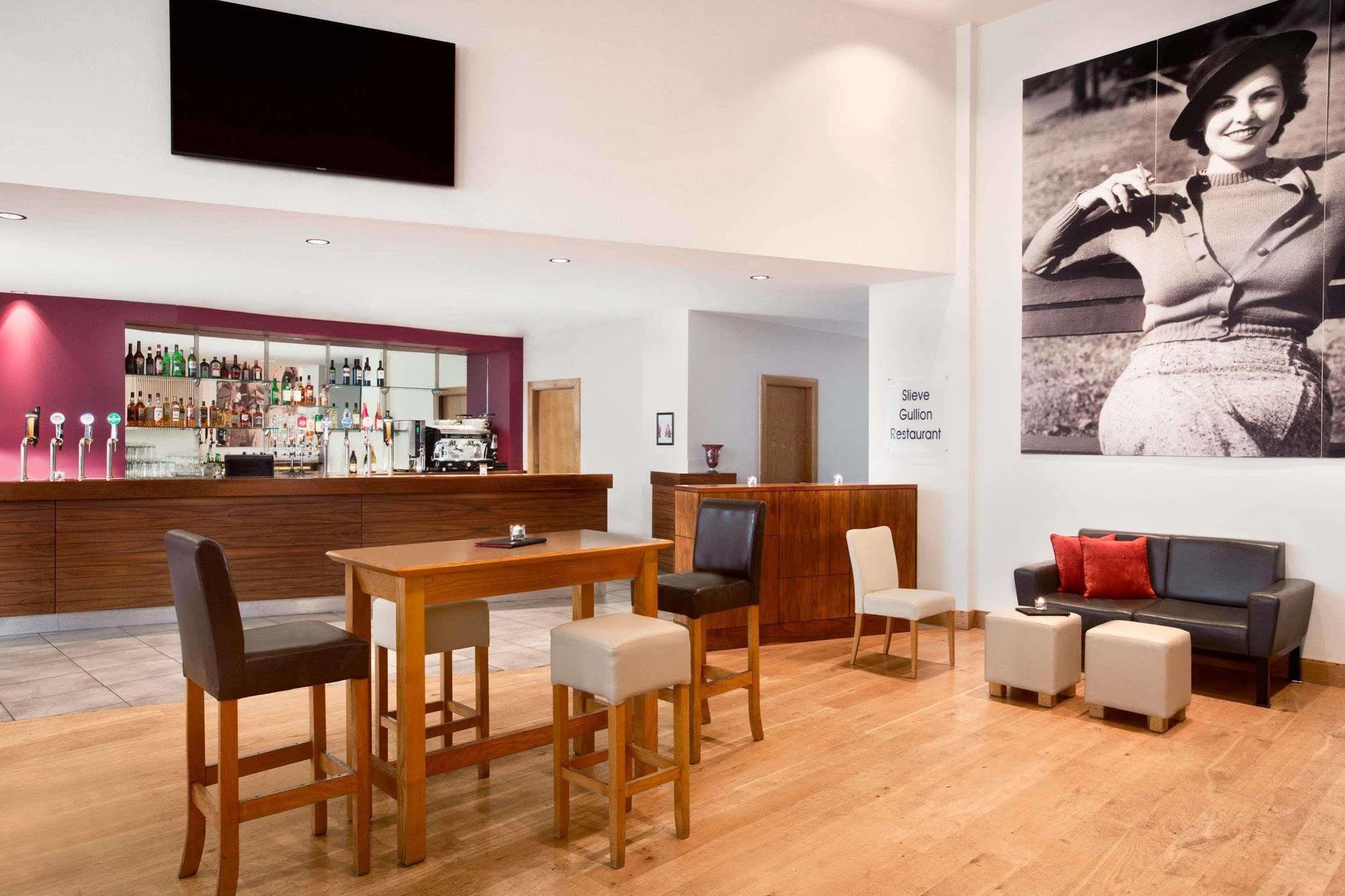 Carnbeg Hotel & Spa Dundalk Buitenkant foto